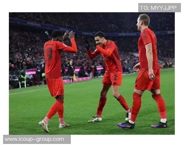 拜仁主场大胜，领先保不败，积分榜稳坐榜首