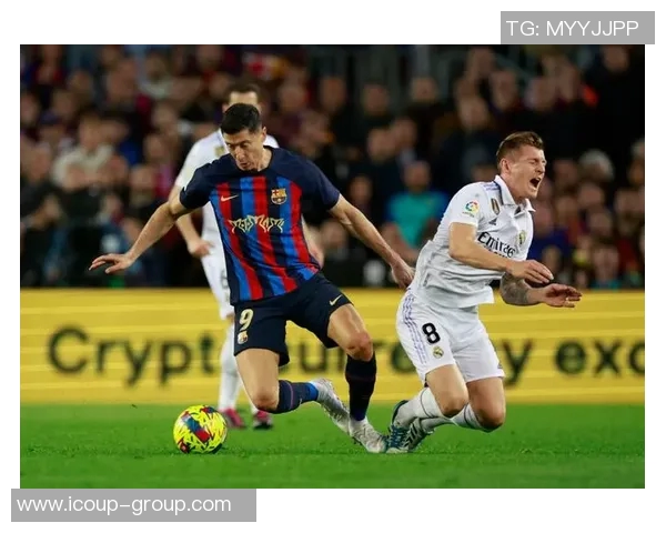 皇马主场绝杀巴塞罗那,卫冕西甲冠军悬念再起 皇马主场绝杀巴塞罗那,卫冕西甲冠军悬念再起