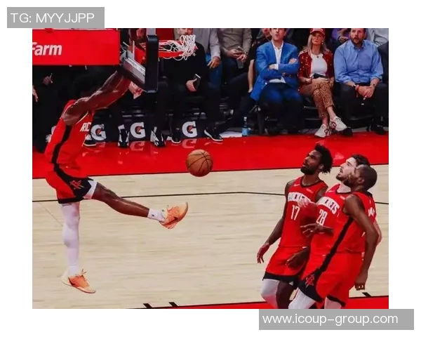 火箭险胜独行侠，队员发挥出色：一场惊心动魄的篮球盛宴