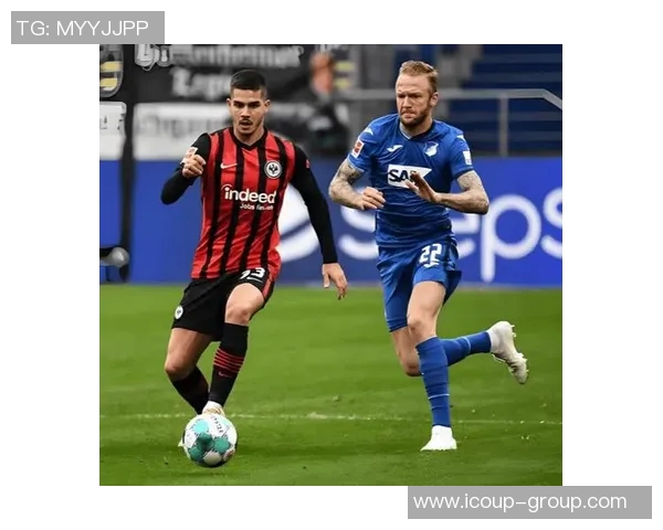 莱比锡红牛与法兰克福队握手言和，共享一分，精彩纷呈的德甲大战