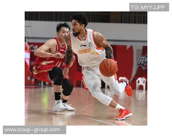 深圳马可波罗携手本土球星共创佳绩，精神风貌令人钦佩