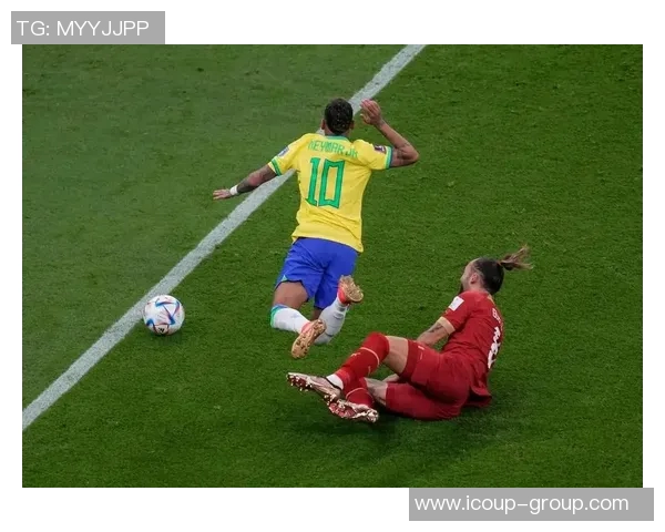 内马尔加盟皇马引发球迷热议，巴萨球迷愤怒指责俱乐部处理不当