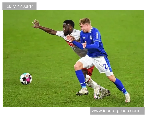 沙尔克04轻松战胜美因茨德甲再添三分助力联赛前进