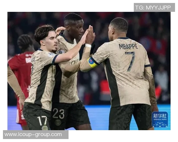 近日，法甲联赛进入关键阶段，巴黎圣日耳曼队凭借出色的表现继续领跑榜首