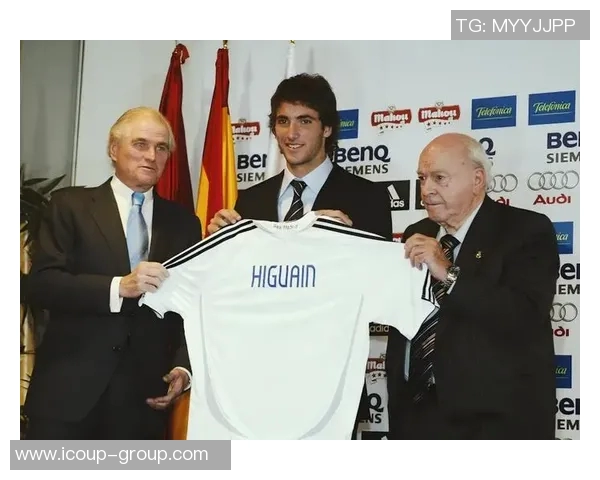 西甲冬季转会料惊艳球队备战冬季窗口迎新援 西甲冬季转会料惊艳球队备战冬季窗口迎新援